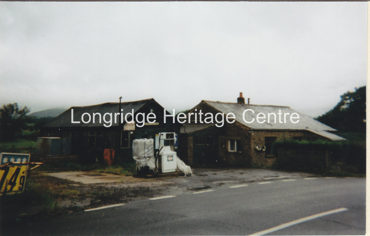 219B - Thornley - Watering Trough Smithy and Garage shortly after closure - 1999